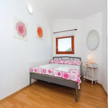 Four-bedroom Holiday In Supljak Prázdninový dům Saricevi