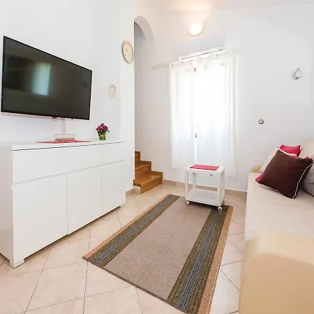 Prázdninový dům Four-bedroom Holiday In Supljak Saricevi